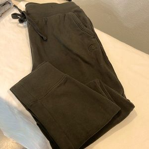 Women’s Small Camo Champion Joggers